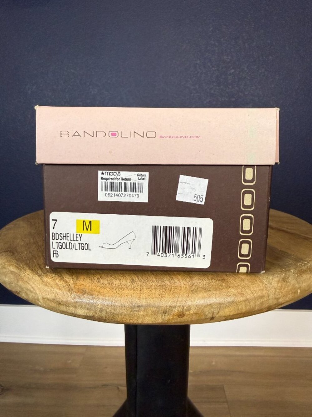 Bandolino NWT Shelley Light Gold Metallic Peep Toe Pumps Heels | 7 - Picture 9 of 9